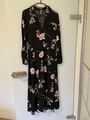 stradivarius Maxikleid Gr M schwarz Blumen