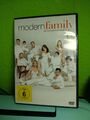 DVD Modern Family die komplette Season 2 / Staffel 2 Zustand sehr gut