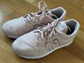 New Balance 500 Sneaker Laufschuhe Sportschuhe Freizeit Damen Größe 41.5 Nude