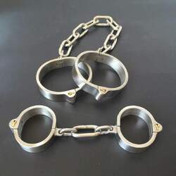 Bondage Edelstahl Handschellen Fußfesseln Halsfessel Halsband Manschetten BDSM