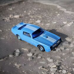 Busch - Pontiac Firebird - Stripe - Modellauto (16b)