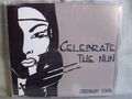 Celebrate the Nun (Scooter)- Ordinary Town- 3-Track-MCD- RAR WIE NEU