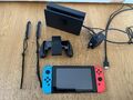 Nintendo Switch 2022 Edition 32GB Spielkonsole Neon Rot/NeonBlau Zustand Wie Neu