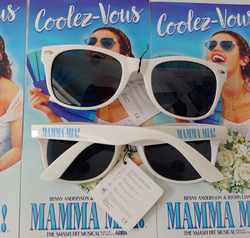 Mamma Mia die musikalische Sonnenbrille Abba brandneu Junggesellinnenabschied Kostüm Theater A1