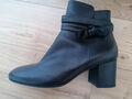 Paul Green Leder  Stiefeletten Gr: 39  Gr: 6 Schwarz mit Schleife