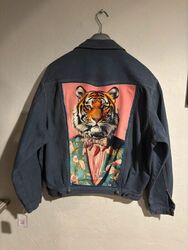 Création Modèle Unique : veste Jeans bleu gris Collection Le Tigre en Costume T