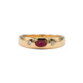 Ring Bandring mit Rubin und 2 Brillanten 0,06 ct. in 18 Kt 750 Gold ZOBEL Gr. 51