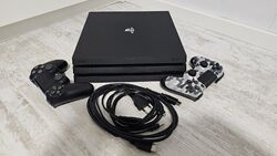 Playstation 4 Pro 1TB inkl. 2 Controller