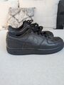 Nike Sneaker Gr. 34 Kinder Schwarz 