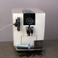 ~~~ Jura Impressa J9.2 Kaffeevollautomat in  Pianowhite  One Touch Funktion! ~~~