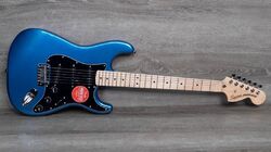 Squier Affinity Stratocaster blau 