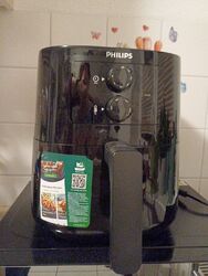 Philips Essential Airfryer Compact Heißluftfritteuse 4,1 L 1400 W Schwarz