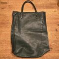 Leder Handtasche Escada