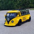 1:32 Volkswagen T1 Model Car with Light and other special Features