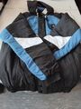 Karl Kani: Windbreaker, Padded block windrunner, schwarz/blau, weiß, Gr. M, OVP