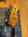 Fender Modern Player Jazz Bass Satin 2-Color Sunburst 4-saitig