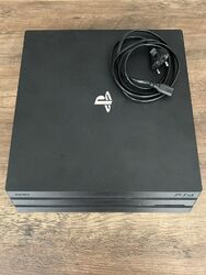 Sony PlayStation 4 Pro / 1TB / Schwarz / TOP Zustand