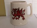 CYRMU Weish Red Dragon Design Keramik Tankard