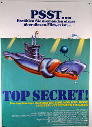 TOP SECRET! Val Kilmer, Peter Cushing, Omar Sharif 1984 - Filmplakat DIN A1