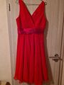 Cocktailkleid Abikleid elegantes rotes Kleid Gr. 40 V-Ausschnitt Etuikleid