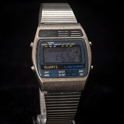 Vintage Quartz Digital LCD Herrenuhr