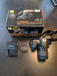 Nikon D3500 Kit AF-P DX 18-55 mm VR DSLR Kamera - Schwarz