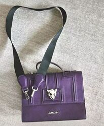 MARC CAIN Tasche Umhängetasche violett lila Leder Löwenkopf wie neu! Np 349 €