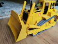 Bruder - CAT: Bulldozer L 40 x B 18 x H 19,5 cm, Maßstab 1:16