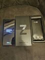 Samsung Galaxy Z Flip3 5G SM-F711B - 128GB - Phantom Black (Ohne Simlock)...