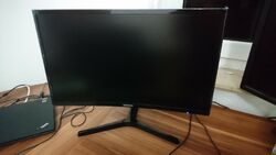 Samsung C24F396FHU 60,9 cm (24 Zoll) CURVED Monitor, schwarz [DEFEKT]