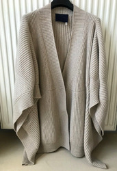 Lanvin Poncho - Strickmantel - Cape - Beige Gr  38  40  42  The Row - Cucinelli