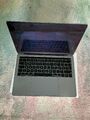 Apple MacBook Pro A2159 2019 defekt.