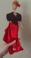 Barbie Puppe in rot und schwarz Kleid in tollem Zustand