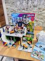 PLAYMOBIL - Große Schule mit Einrichtung - City Life - 9453 -