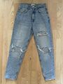 Damen Zara Mom Jeans High Waist mit Rissen im Destroyed Look hellblau Gr. 34