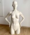 Mannequin Schaufensterpuppe, von Schläppi , Zürich. Ca 97 cm hoch. 