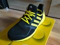 adidas Ultra Boost Lego Edition Schwarz/ Gelb 42 2.3 Neu/OVP