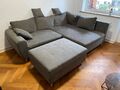 Mørteens Ecksofa Capstone - Grau - Ottomane  - Mit Hocker