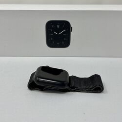 Apple Watch Series 5 40mm Titan mit Milanaise Armband GPS + Cellular Schwarz