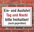 Schild Ein- und Ausfahrt Tag und Nacht freihalten, auch gegenüber, 3 mm Alu-Verb