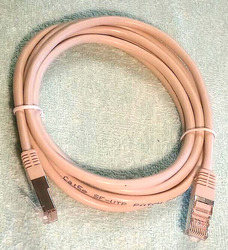 CAT5e Kabel SF / UTP Patchkabel DSL LAN Netzwerkkabel grau 2m neu