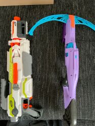 NERF N-Strike Elite XD Modulus ECS-10 Blaster, Nerf Rebelle Codebreaker Armbrust