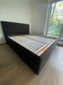 Bett 160x200 mit Lattenrost in grau von Lena Gercke, mit Stauraum - wie neu!