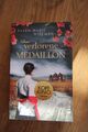 Das verlorene Medaillon: Roman Roman Franz, Claudia und Ellen Marie Wiseman: