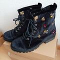 Schwarze Stiefel Gr. 38,5 mit Glitzerelementen von Betsey Johnson