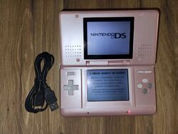 Nintendo DS Konsole in Rosa, Pink, getestet und voll funktionsfähig