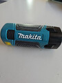 Makita ML 100 LED Akku-Taschenlampe 10,8V --- solo ---