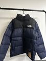 The North Face 1996 Retro Nuptse Daunen Winterjacke M Navy blau (B-Ware)