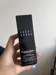 Bobbi braune Haut langgetragen schwerelose Foundation LSF15 30ml goldene Mandel