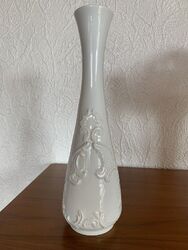 KPM Royal Bavaria Vase Weiß Relief H 26,5 cm Porzellan 